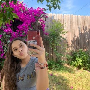 Meet your Posher, Stacy